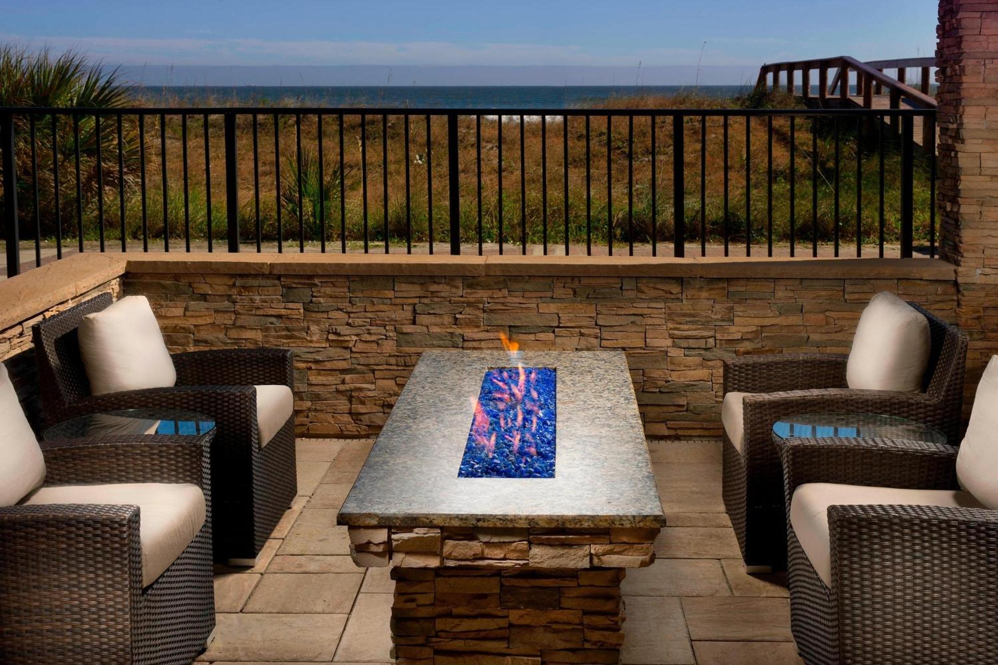 Four Points By Sheraton Jacksonville Beachfront מראה חיצוני תמונה