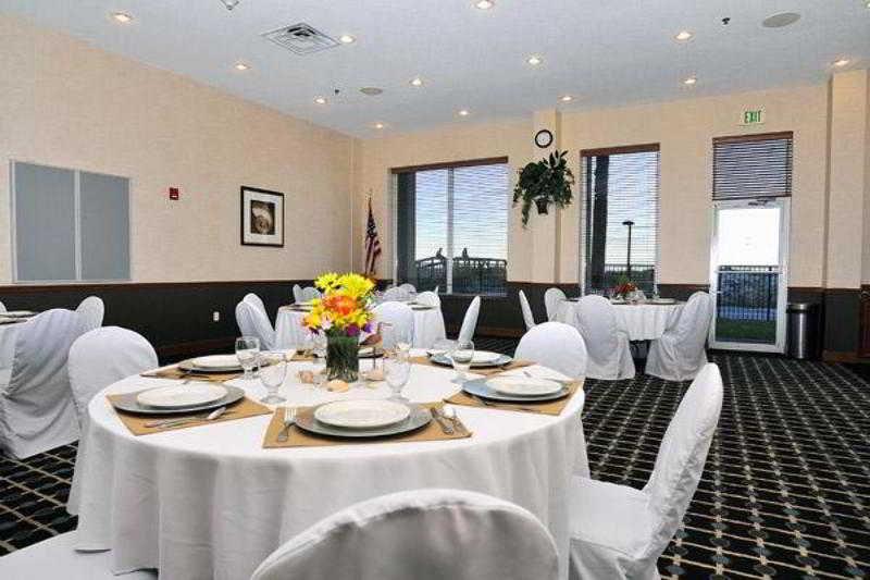 Four Points By Sheraton Jacksonville Beachfront מראה חיצוני תמונה